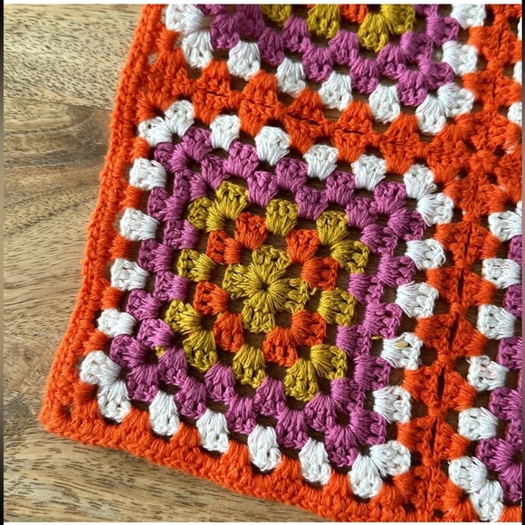 NWOT Tangerine Crochet Headscarf - Picture 2 of 3